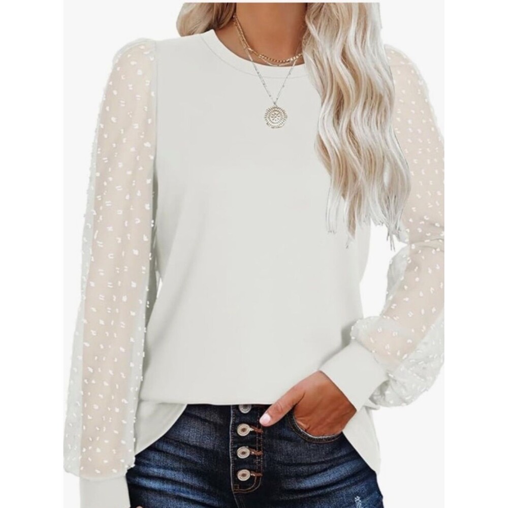 Women's Balloon Sleeve Swiss
Dot Top in Cream